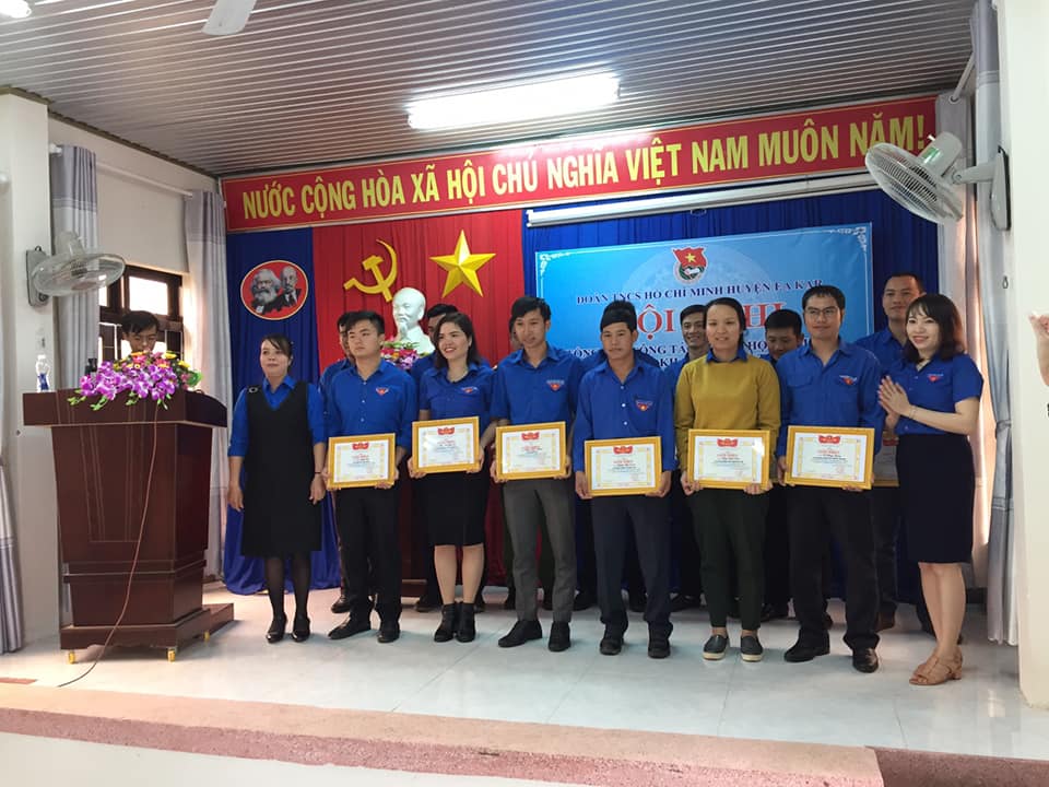 Huyện đoàn Ea Kar: Tổng kết công tác Đoàn và phong trào thanh thiếu nhi năm 2018 và triển khai phương hướng, nhiệm vụ năm 2019