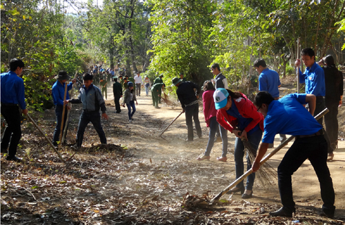 Bản tin tình nguyện tháng 3 năm 2015: Thanh niên thi đua chào mừng Đại hội Đảng các cấp