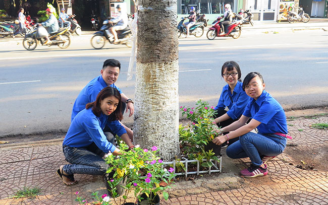 Nữ cán bộ Đoàn năng động vì cuộc sống cộng đồng