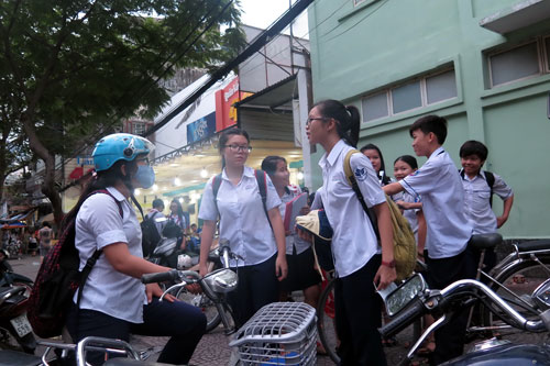 Buộc phải học thêm !