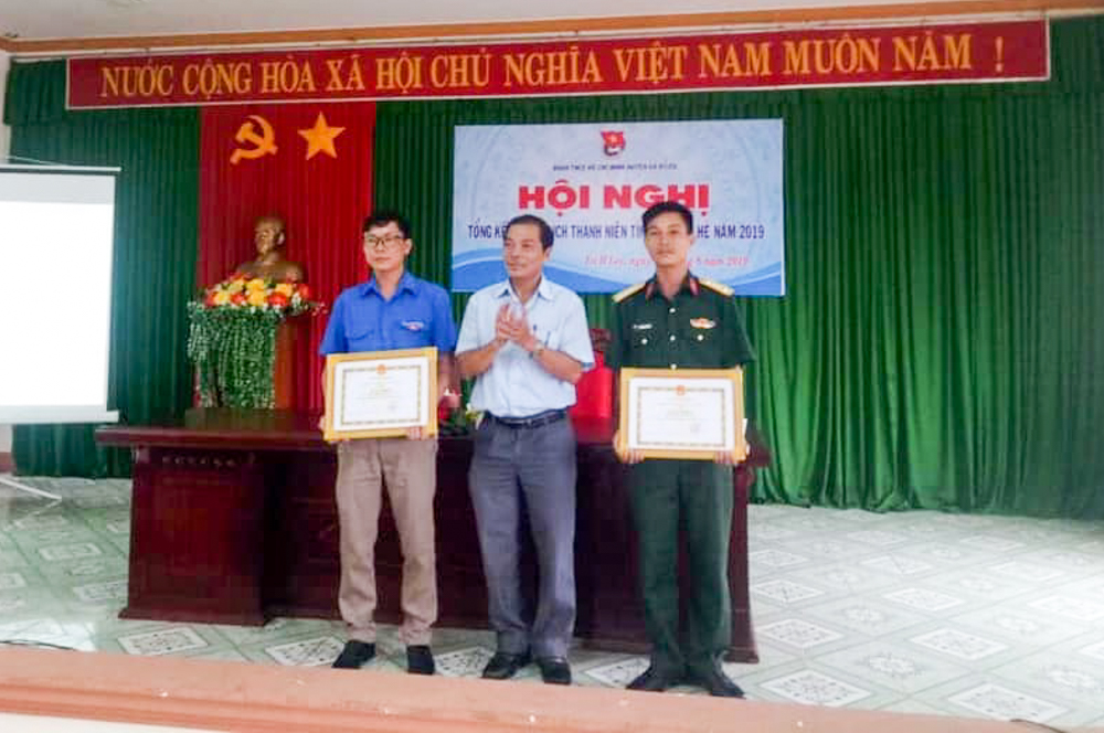 Huyện Ea H'leo tổng kết Chiến dịch Thanh niên tình nguyện hè năm 2019