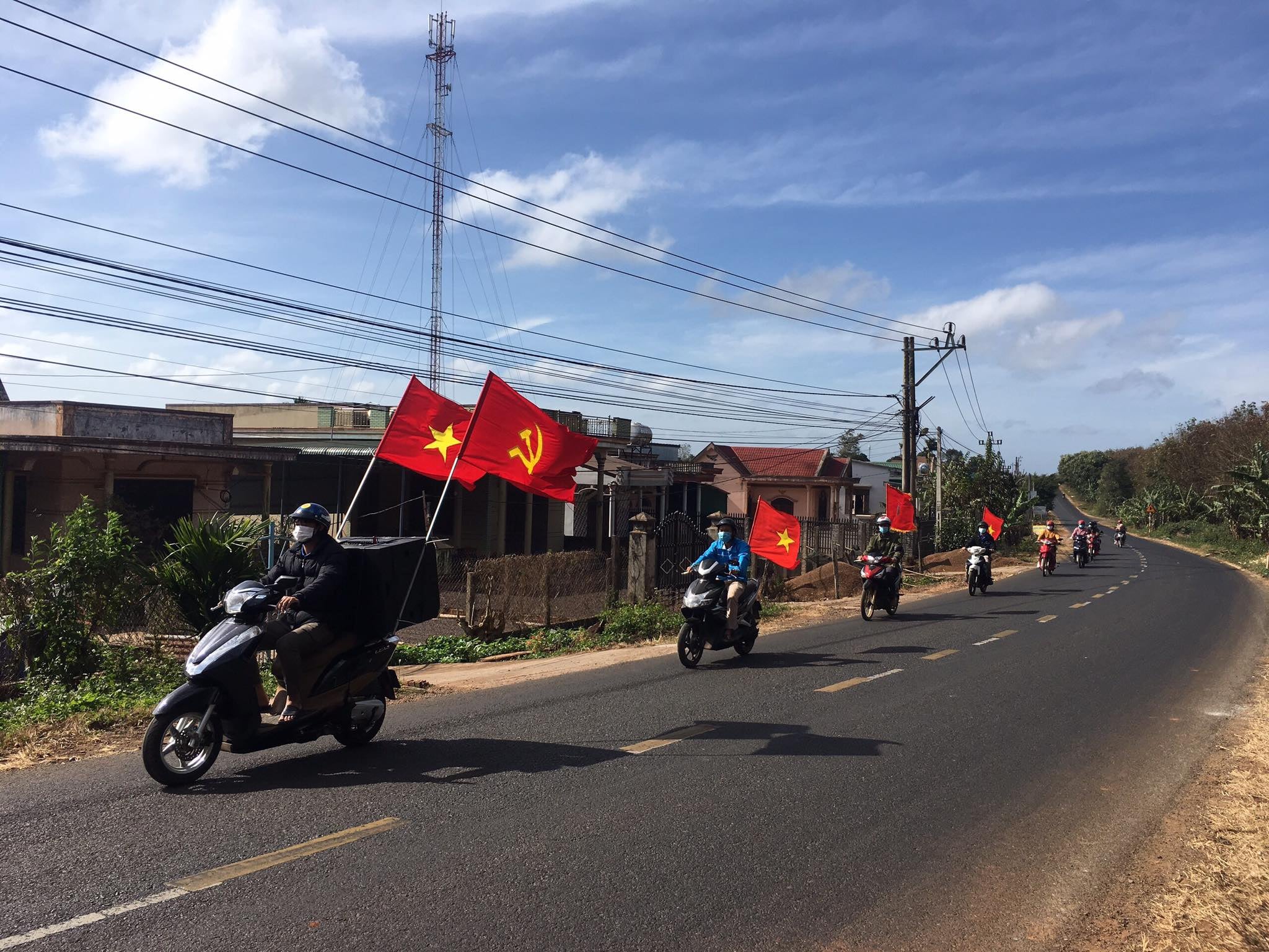 HUYỆN ĐOÀN EA H’LEO ĐẨY MẠNH TUYÊN TRUYỀN PHÒNG, CHỐNG DỊCH COVID-19