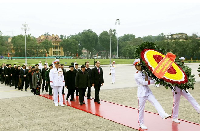 Lãnh đạo Đảng, Nhà nước vào Lăng viếng Chủ tịch Hồ Chí Minh 