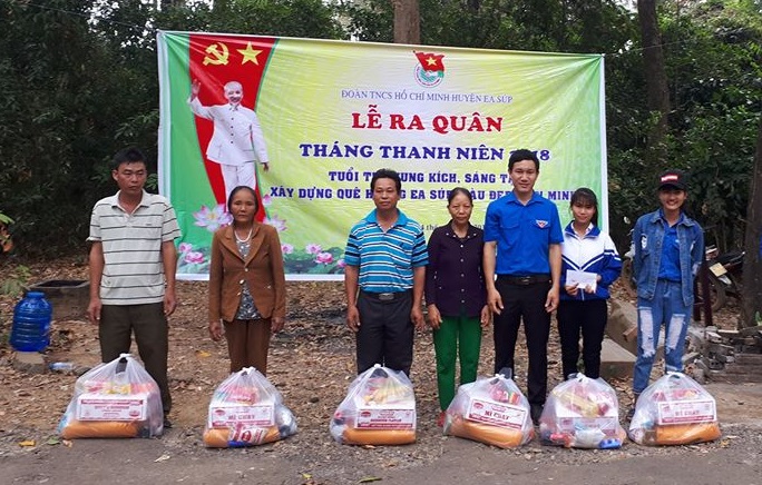 Ra quân Tháng Thanh niên tại huyện Ea Súp