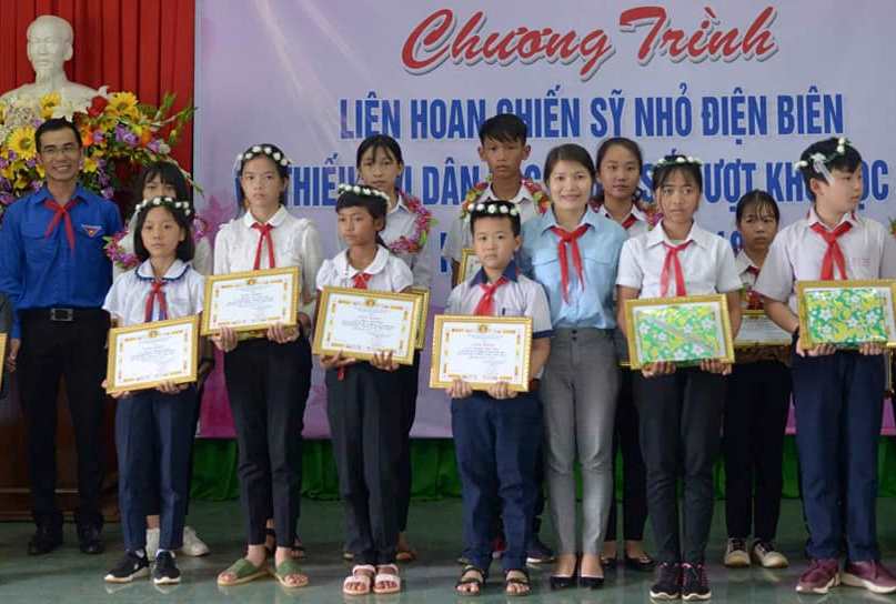 Tuyên dương 32 gương "Chiến sĩ nhỏ Điện Biên" năm học 2018 - 2019