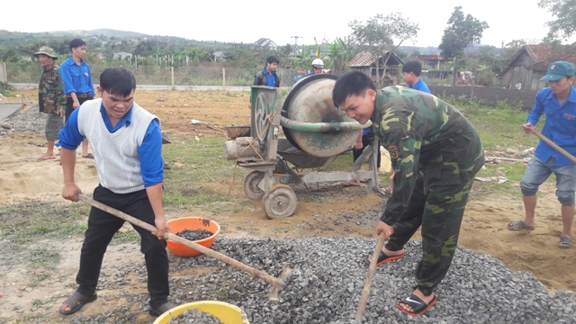 Huyện Đoàn Krông Năng chú trọng công tác tạo nguồn phát triển Đảng