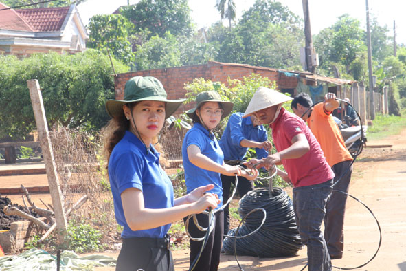 Niềm vui từ những công trình thanh niên tiêu biểu