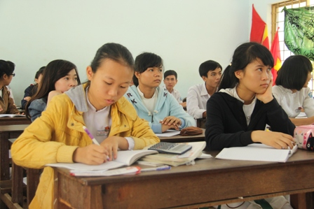 15 đối tượng được miễn học phí