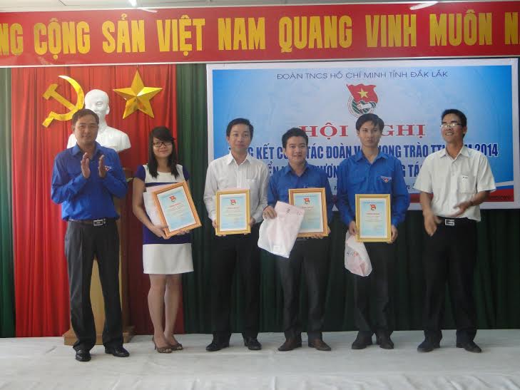 Tổng kết, trao giải Cuộc thi tìm hiểu “Chủ nghĩa Mác – Lê nin, tư tưởng Hồ Chí Minh, lý luận chính trị trực tuyến trên Internet” năm 2014