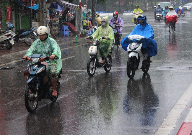 Cảnh báo mưa dông trên khu vực tỉnh Đắk Lắk