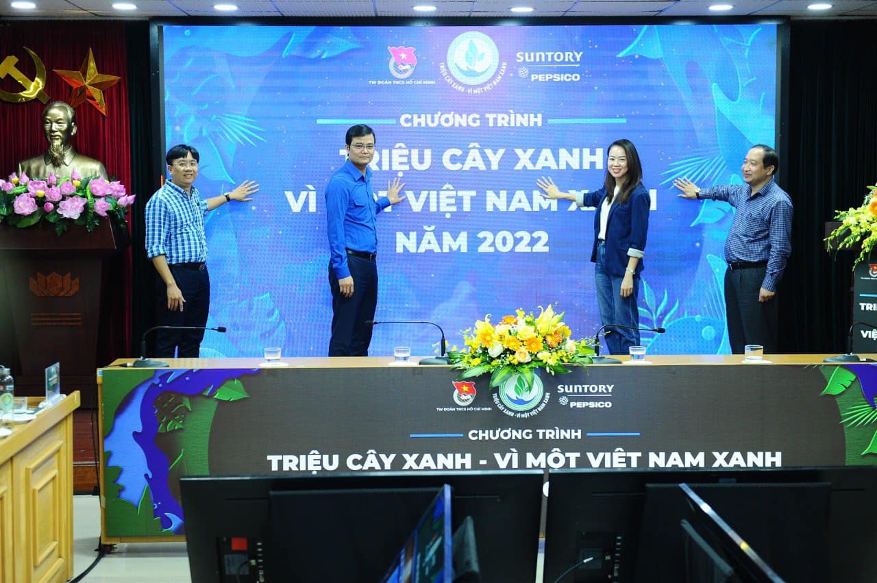 CHƯƠNG TRÌNH “TRIỆU CÂY XANH – VÌ MỘT VIỆT NAM XANH” NĂM 2022 XÁC LẬP MỤC TIÊU TRỒNG MỚI 60.000 CÂY XANH RỪNG ĐẦU NGUỒN