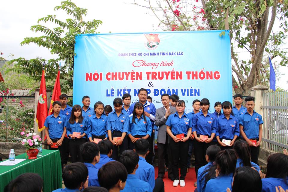 Đẩy mạnh thực hiện chủ chương mỗi đoàn viên giới thiệu được ít nhất một thanh niên tham gia Đoàn, Hội (1+1)