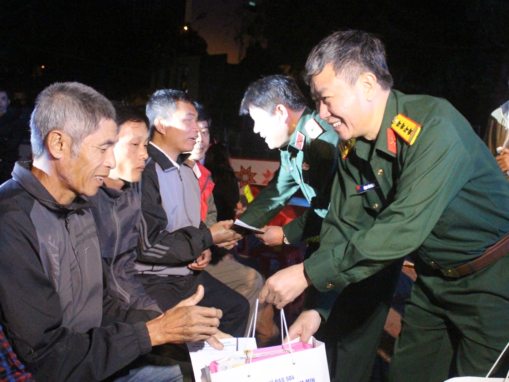 Giao lưu văn nghệ "Vì bình yên cuộc sống"