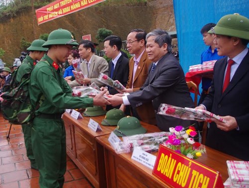 Tuyển chọn và gọi công dân nhập ngũ dân chủ, công khai, công bằng, đúng luật