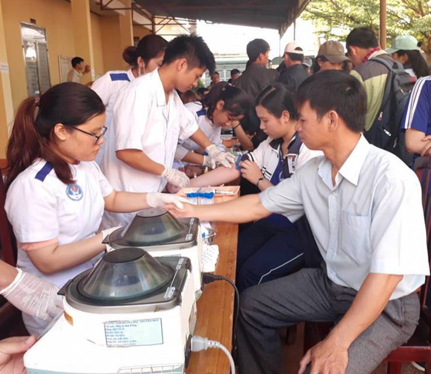 Ngày hội hiến máu tình nguyện "Sẻ giọt máu hồng - Kết nối yêu thương"