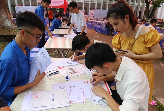 Tuyển sinh Đại học 2019: Nhiều trường 'trắng' thí sinh