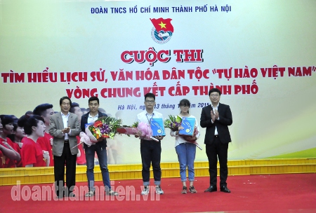 Chung kết Cuộc thi tìm hiểu lịch sử văn hóa dân tộc "Tự hào Việt Nam" thành phố Hà Nội