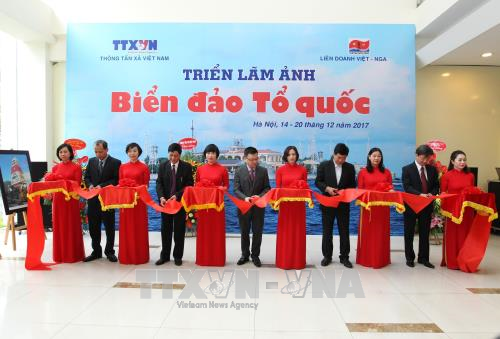 Triển lãm ảnh “Biển đảo Tổ quốc”