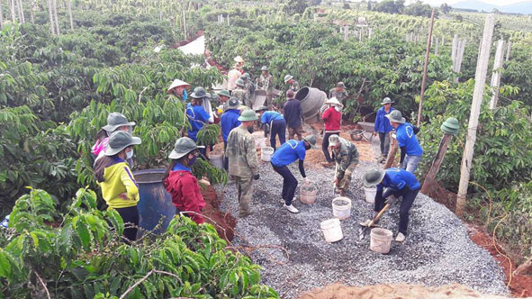 Theo dấu chân tình nguyện 