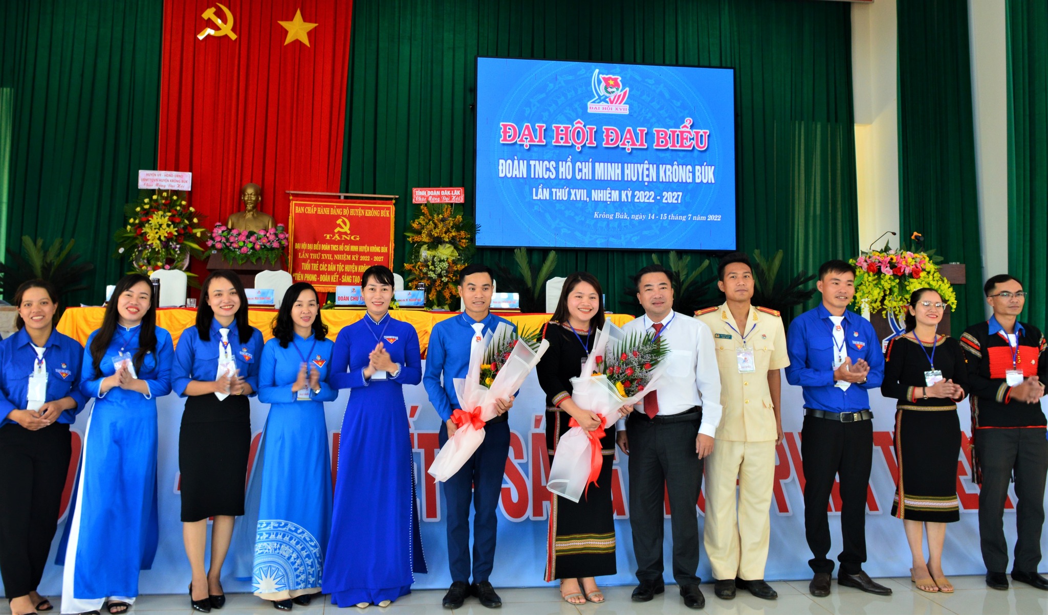 ĐỒNG CHÍ H' NGUỐP NIÊ TÁI CỬ BÍ THƯ ĐOÀN TNCS HỒ CHÍ MINH HUYỆN KRÔNG BÚK KHOÁ XVII, NHIỆM KỲ 2022-2027