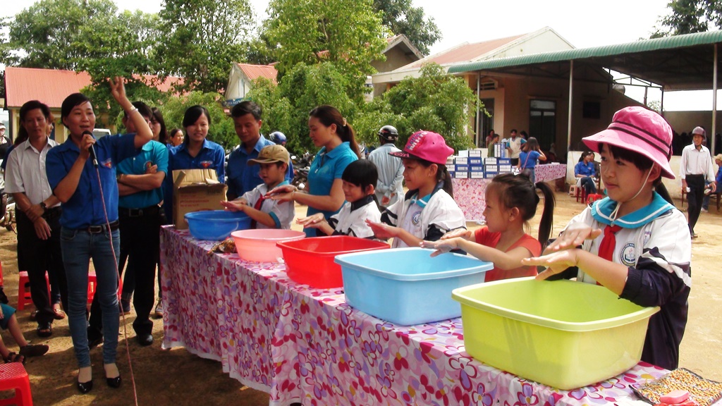 Ngày hội Thầy thuốc trẻ làm theo lời Bác, tình nguyện vì sức khỏe cộng đồng