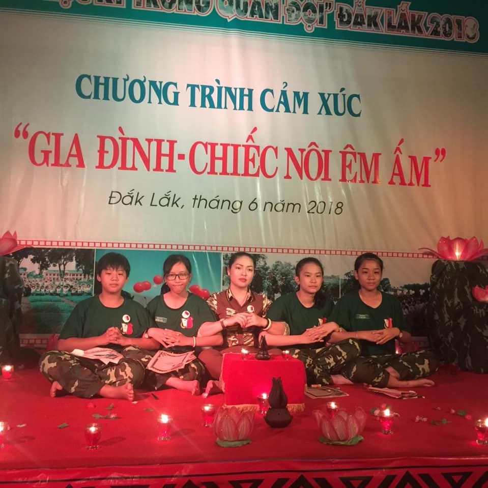 Học kỳ trong quân đội: Ngày thứ năm – Yêu thương