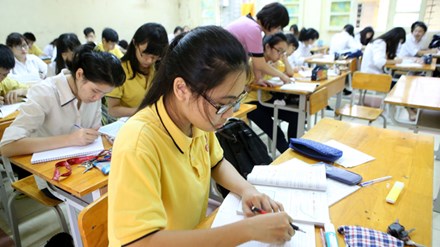 Phương án thi THPT quốc gia: Càng khiến học sinh học lệch