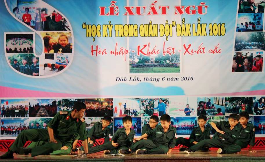 Lễ xuất ngũ Học kỳ trong quân đội" lớp thiếu nhi năm 2016