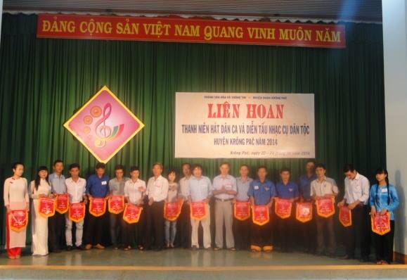 Liên hoan Thanh niên hát dân ca và diễn tấu nhạc cụ dân tộc huyện Krông Pắk năm 2014