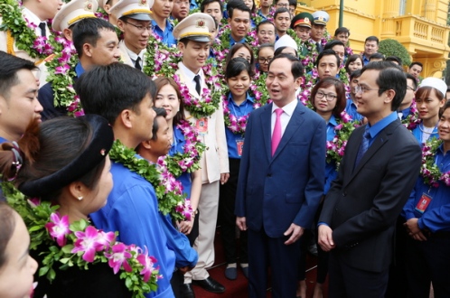 Tuổi trẻ luôn là lực lượng xung kích đi đầu trong công cuộc xây dựng và bảo vệ Tổ quốc 