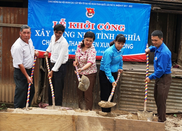 Khởi công xây dựng Nhà tình nghĩa cho cựu thanh niên xung phong huyện Krông Bông