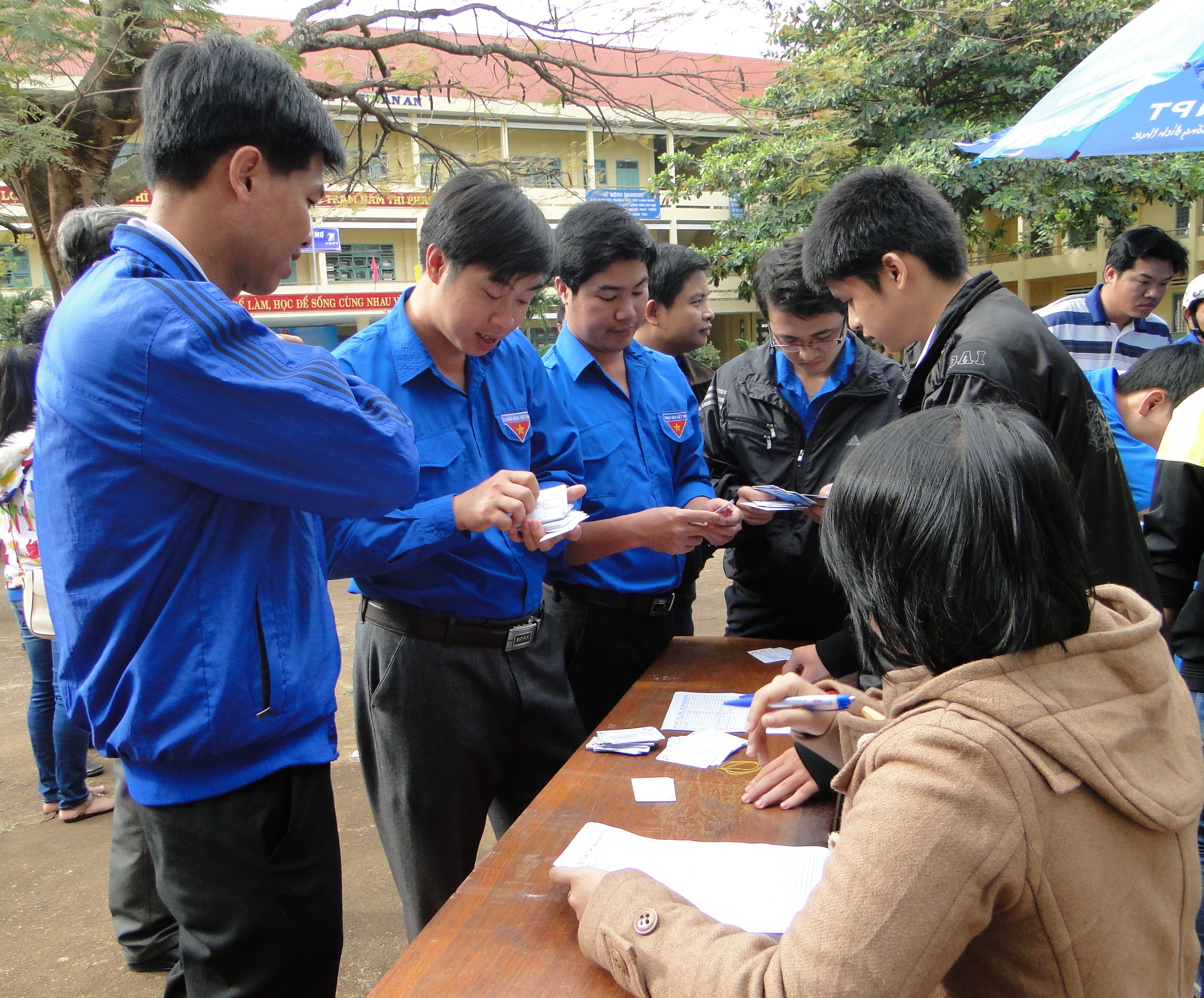 Thành Đoàn Buôn Ma Thuột phát động thực hiện công trình thanh niên gây quỹ “Thắp sáng ước mơ tuổi trẻ Đắk Lắk”