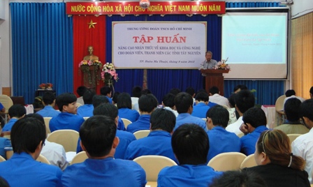  Tập huấn nâng cao nhận thức về khoa học và công nghệ cho đoàn viên, thanh niên các tỉnh Tây Nguyên