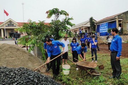 Những kết quả bước đầu Chiến dịch Mùa hè xanh 2013:   Nhiều công trình phần việc “Vì cuộc sống cộng đồng”