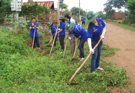 ĐOÀN KHỐI CÁC CƠ QUAN TỈNH: NHIỀU HOẠT ĐỘNG HƯỞNG ỨNG PHONG TRÀO THỰC HIỆN NẾP SỐNG VĂN MINH, BẢO VỆ MÔI TRƯỜNG VÀ GIỮ GÌN CẢNH QUAN ĐÔ THỊ