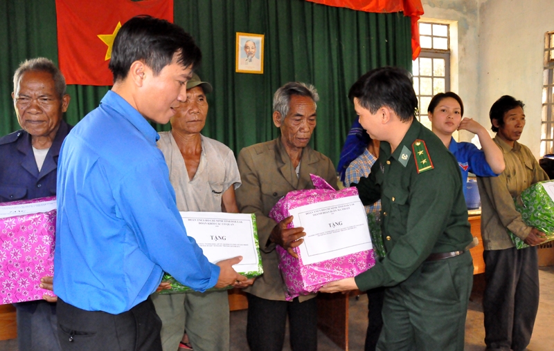 TRỞ LẠI VÙNG CĂN CỨ DAK PHƠI