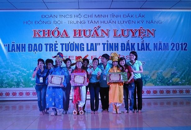  Tất cả đang sẵn sàng chờ đón ngày khai mạc khoá huấn luyện “Lãnh đạo trẻ tương lai” tỉnh Đắk Lắk năm 2013 